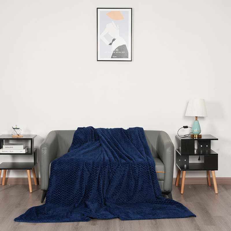 Bakit Ka Dapat Pumili ng Flannel Quilted Duvet Kumpara sa Regular Duvets?
